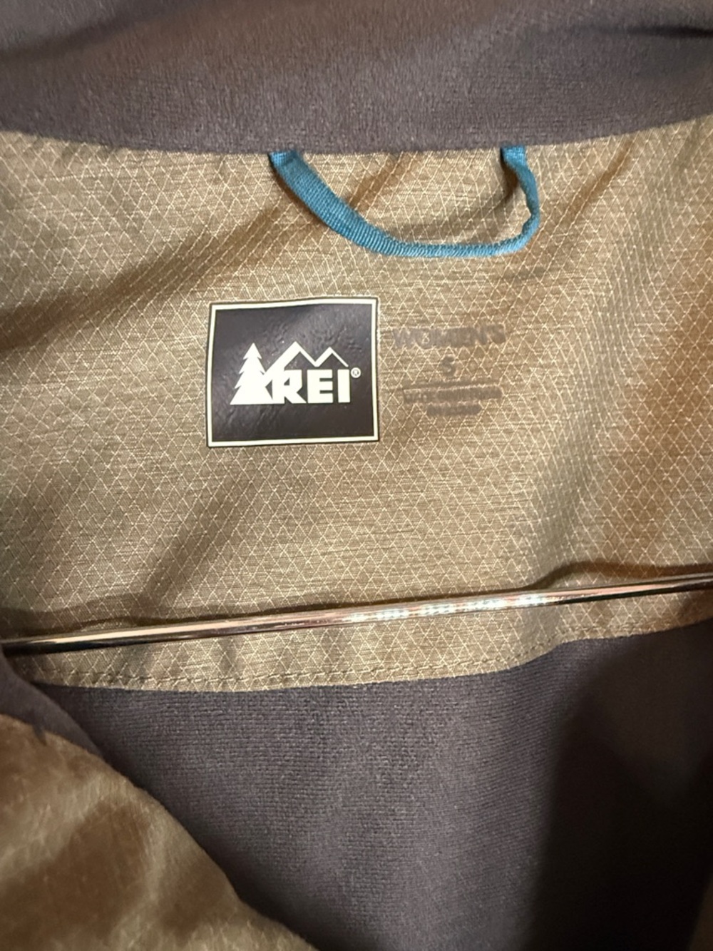 REI Green Windbreaker with Removable Hood Jacket, Women’s size small - Picture 2 of 8